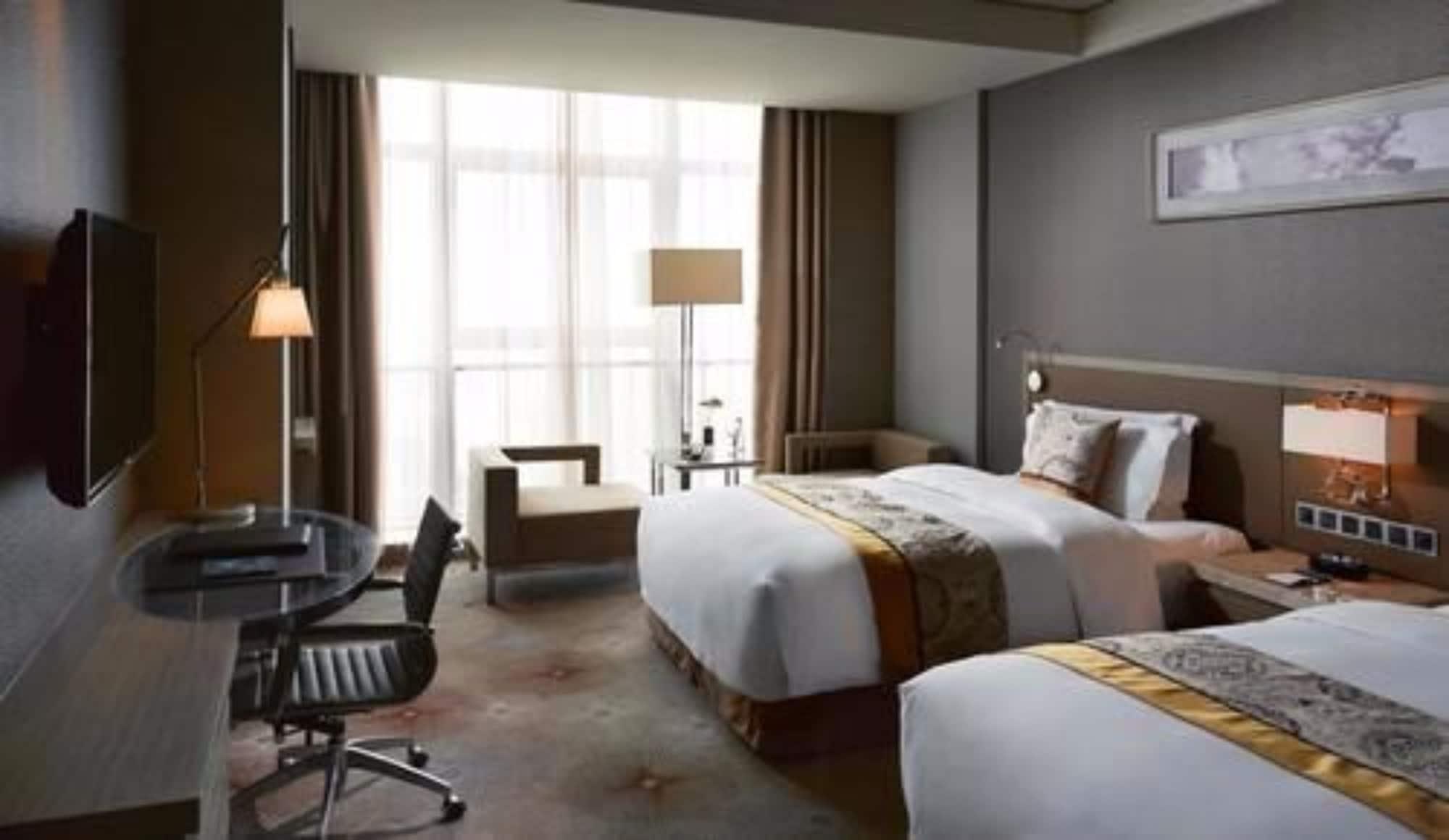 Melia Jinan Hotell Eksteriør bilde