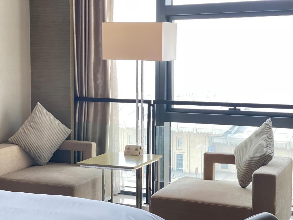 Melia Jinan Hotell Eksteriør bilde